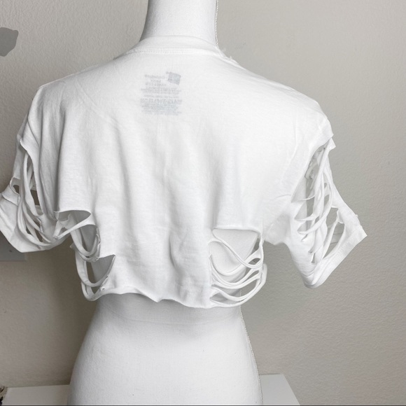 Britney Spears | I Wanna Go Video Mouse Skull Tee - Picture 4 of 4